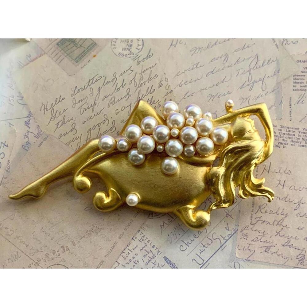 Vintage  Signed Jewelry Art Nouveau Lady Brooch Matte Gold Faux Pearl Pin 4"